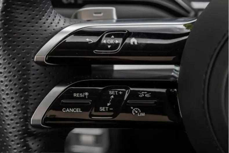 Mercedes-Benz GLE 400 (Clasa GLE) din 2025 cu 12.979 km - oferta MER240505 - foto 21