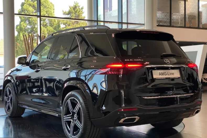 Mercedes-Benz GLE 400 (Clasa GLE) din 2024 cu 24.711 km - oferta MER240509 - foto 4