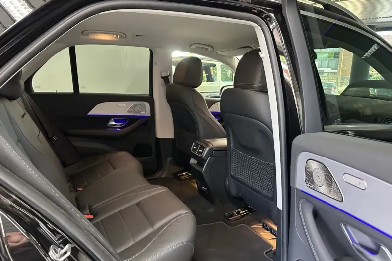 Mercedes-Benz GLE 400 (Clasa GLE) din 2023 cu 57.886 km - oferta MER240511 - foto 13
