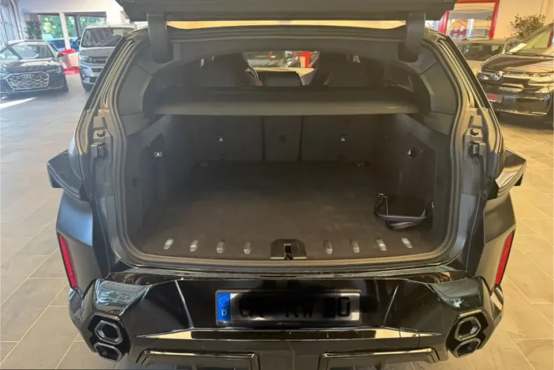 BMW XM (Seria X) din 2024 cu 3.200 km - oferta BMW240515 - foto 19