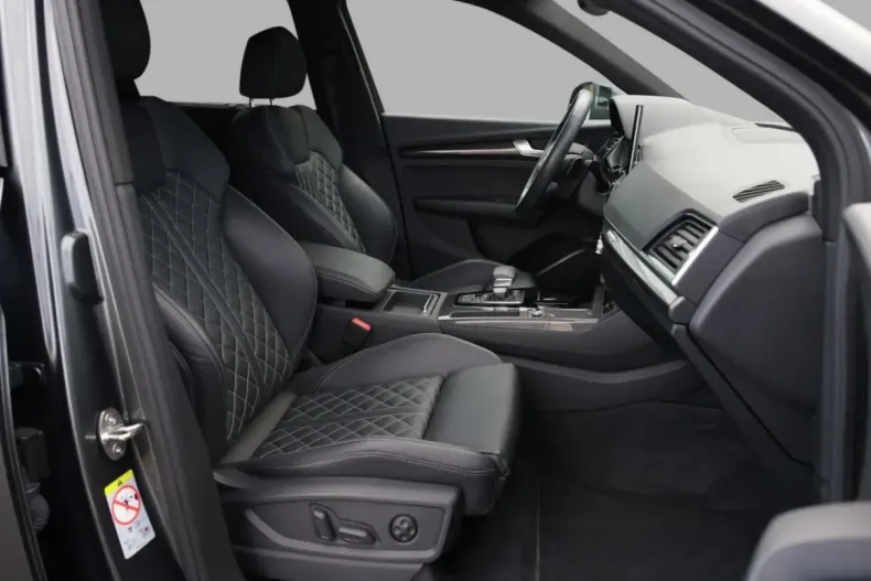 Audi SQ5 din 2022 cu 47.900 km - oferta AUD240520 - foto 11
