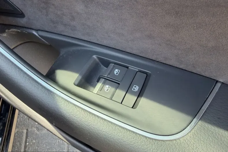 Audi A8 din 2023 cu 73.200 km - oferta AUD240521 - foto 15