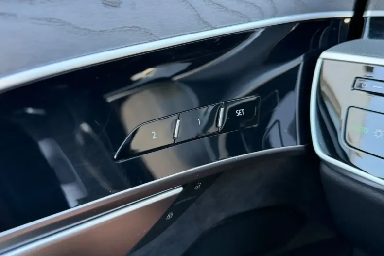 Audi A8 din 2023 cu 73.200 km - oferta AUD240521 - foto 20