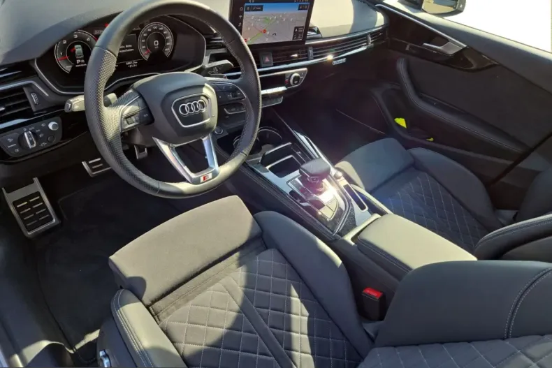 Audi A5 din 2023 cu 48.900 km - oferta AUD240525 - foto 4