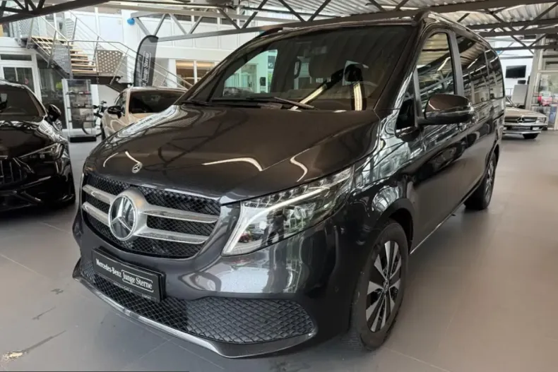Mercedes-Benz V 300 (Clasa V) din 2023 cu 14.950 km - oferta MER240527 - foto 1