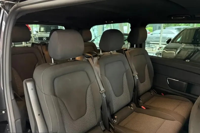 Mercedes-Benz V 300 (Clasa V) din 2023 cu 14.950 km - oferta MER240527 - foto 21