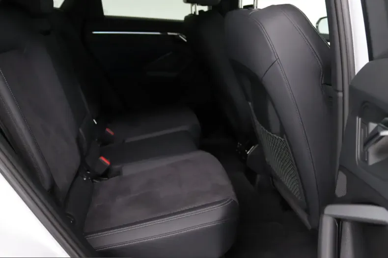 Audi Q3 din 2024 cu 18.593 km - oferta AUD240528 - foto 7