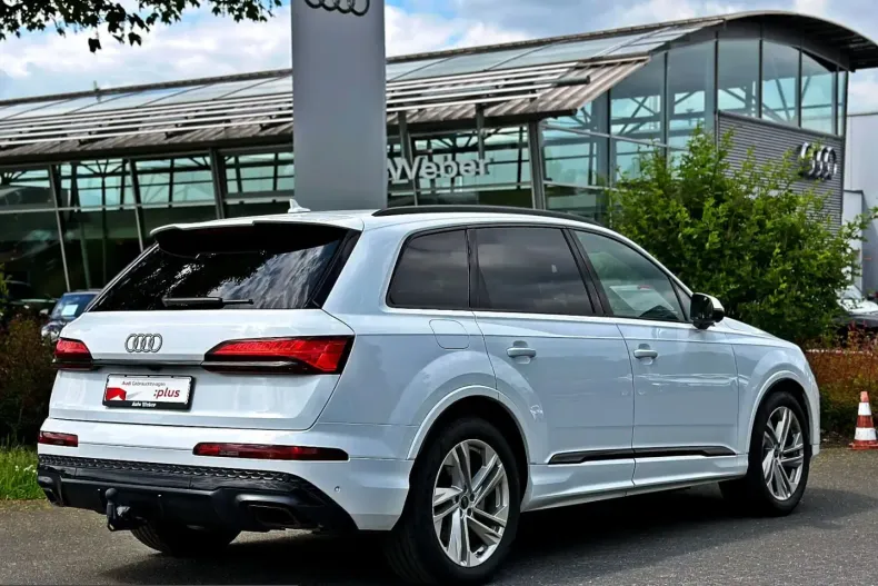 Audi Q7 din 2025 cu 22.190 km - oferta AUD240537 - foto 3
