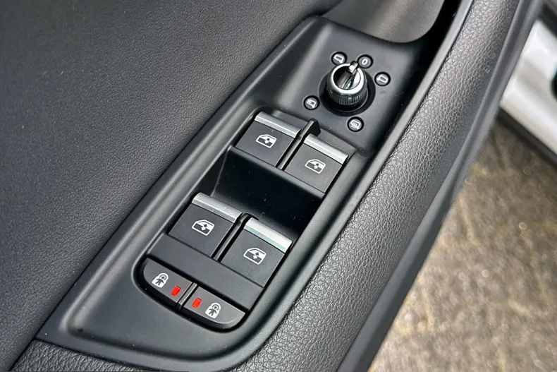 Audi Q7 din 2025 cu 22.190 km - oferta AUD240537 - foto 26