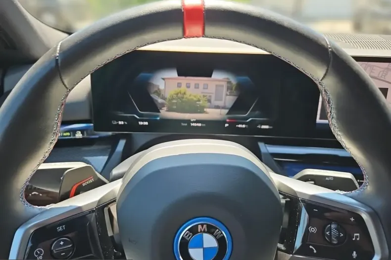 BMW i5 (Seria 5) din 2024 cu 14.510 km - oferta BMW240538 - foto 9