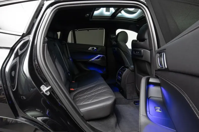 BMW X6 (Seria X) din 2023 cu 26.590 km - oferta BMW240541 - foto 24