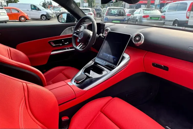 Mercedes-Benz SL 43 AMG (Clasa SL) din 2025 cu 3.667 km - oferta MER240545 - foto 18