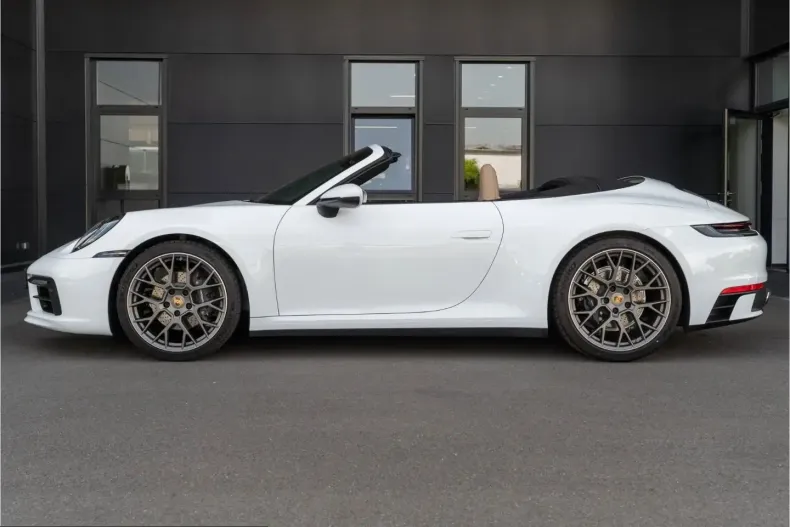 Porsche 992 din 2024 cu 18.328 km - oferta POR240548 - foto 2