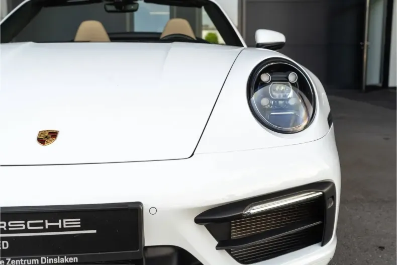 Porsche 992 din 2024 cu 18.328 km - oferta POR240548 - foto 8