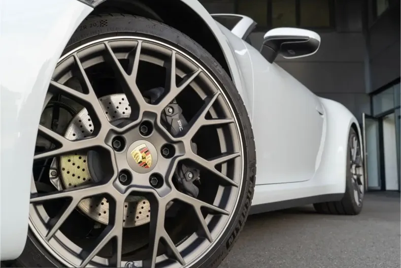 Porsche 992 din 2024 cu 18.328 km - oferta POR240548 - foto 43