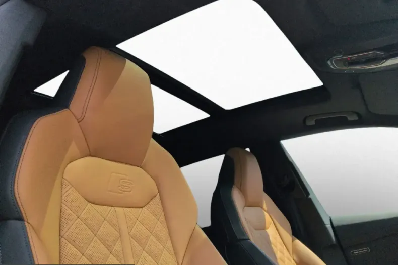 Audi Q8 din 2024 cu 14.974 km - oferta AUD240550 - foto 15