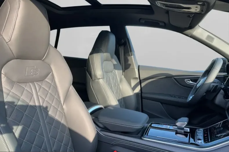 Audi Q8 din 2025 cu 13.000 km - oferta AUD240552 - foto 18