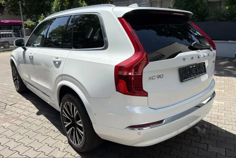 Volvo XC90 din 2024 cu 20.594 km - oferta VOL240557 - foto 5