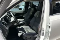 Volvo XC90 din 2024 cu 20.594 km - oferta VOL240557 - foto 8