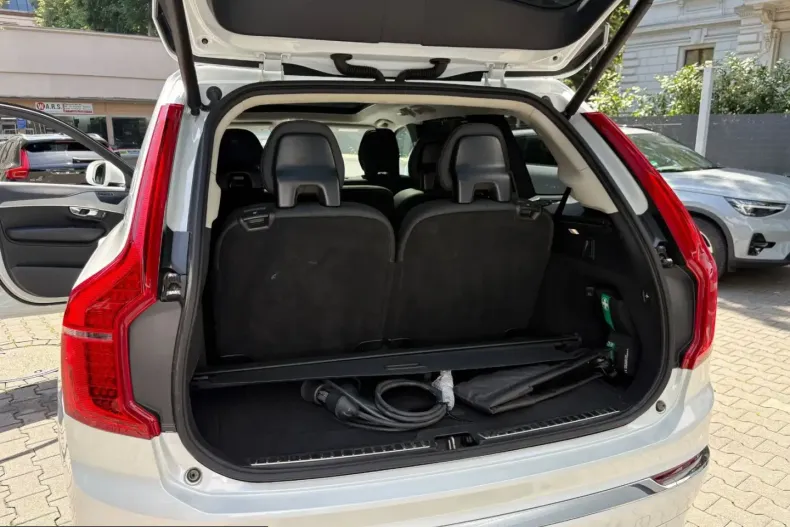 Volvo XC90 din 2024 cu 20.594 km - oferta VOL240557 - foto 11