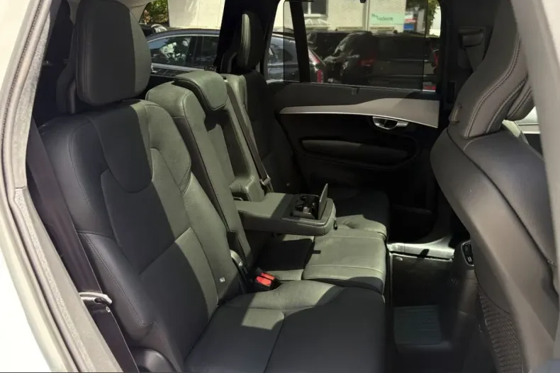 Volvo XC90 din 2024 cu 20.594 km - oferta VOL240557 - foto 14