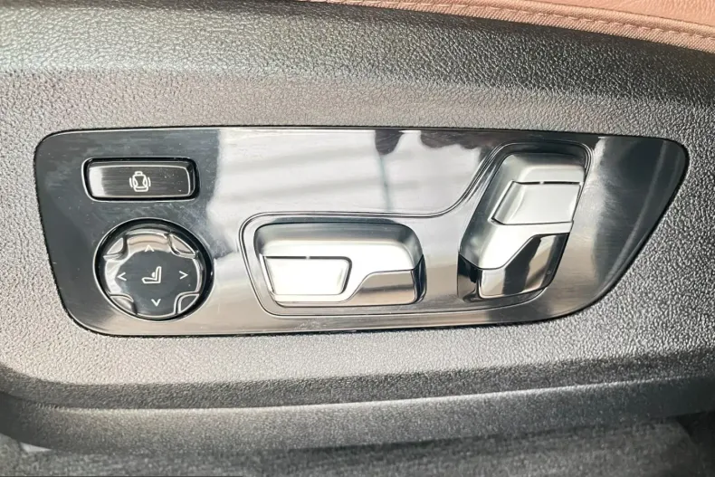BMW X5 (Seria X) din 2022 cu 95.506 km - oferta BMW240558 - foto 22