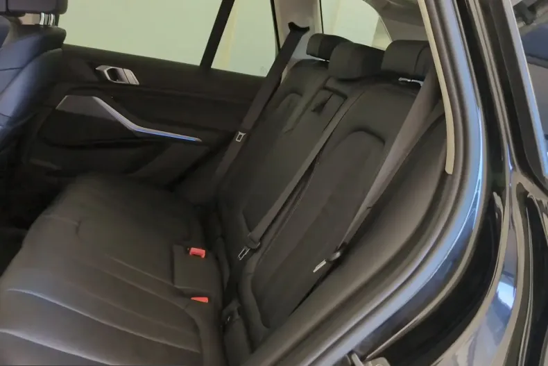 BMW X5 (Seria X) din 2021 cu 68.569 km - oferta BMW240562 - foto 7