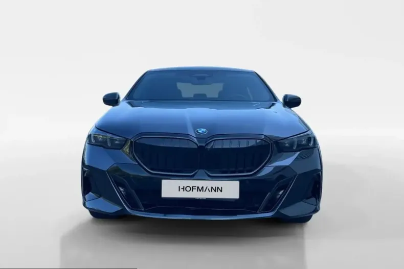 BMW 520 (Seria 5) din 2025 cu 24.600 km - oferta BMW240566 - foto 1