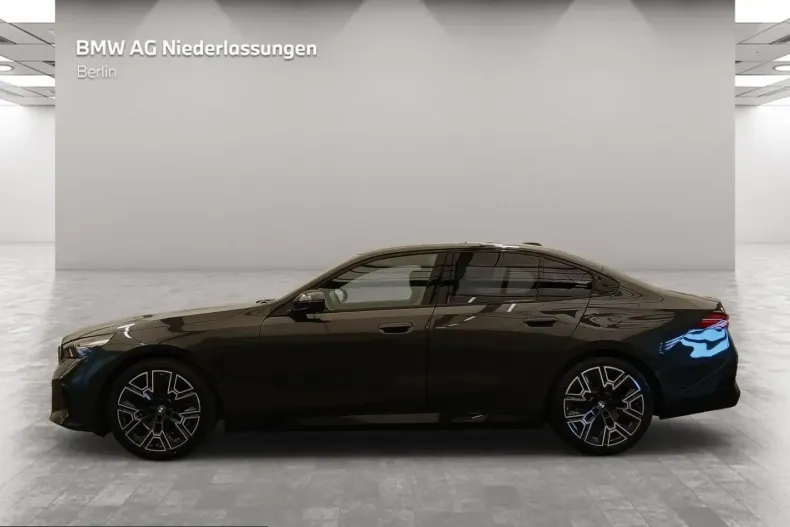 BMW 520 (Seria 5) din 2025 cu 17.749 km - oferta BMW240567 - foto 3