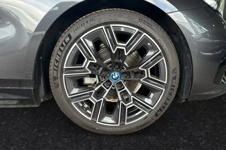 BMW 530 (Seria 5) din 2024 cu 19.950 km - oferta BMW240568 - foto 4