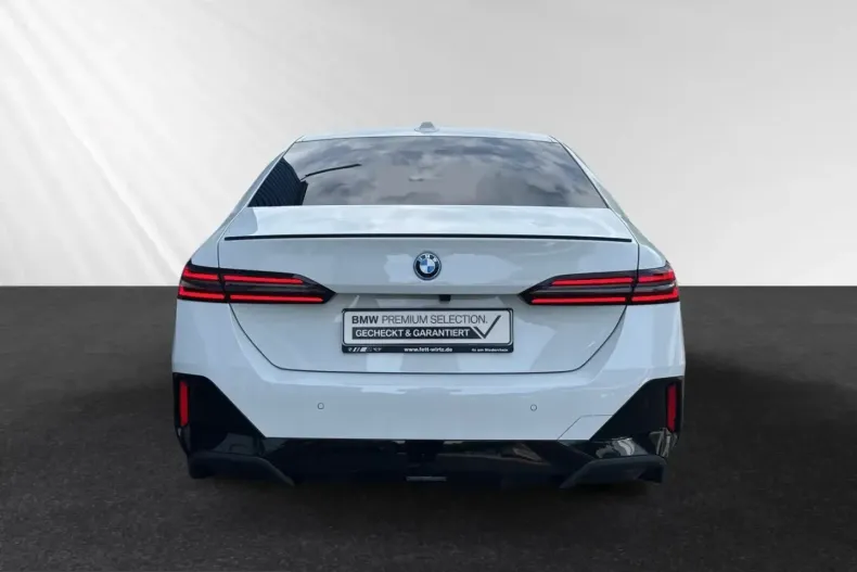 BMW 530 (Seria 5) din 2024 cu 14.774 km - oferta BMW240571 - foto 5
