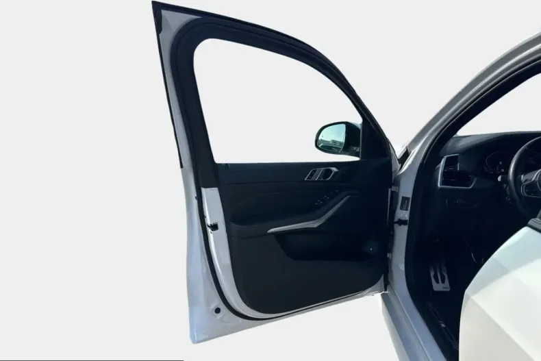 BMW X5 (Seria X) din 2022 cu 95.818 km - oferta BMW240572 - foto 16