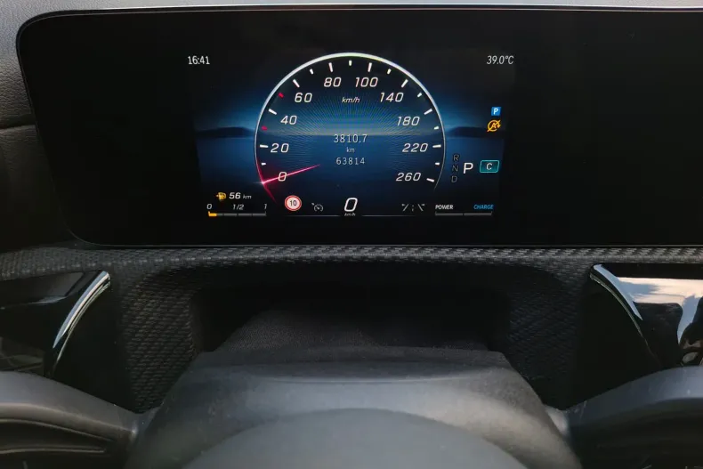 Mercedes-Benz CLA 180 (Clasa CLA) din 2023 cu 63.814 km - oferta MER240574 - foto 10