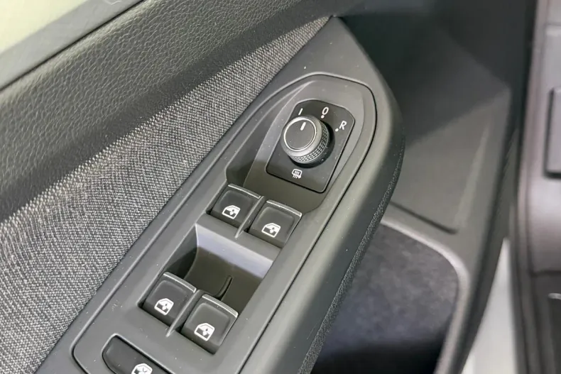 Volkswagen Golf din 2023 cu 149.000 km - oferta VOL240580 - foto 7