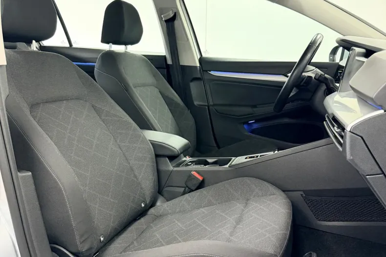 Volkswagen Golf din 2023 cu 149.000 km - oferta VOL240580 - foto 23
