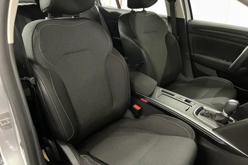 Renault Megane din 2023 cu 46.269 km - oferta REN240603 - foto 9