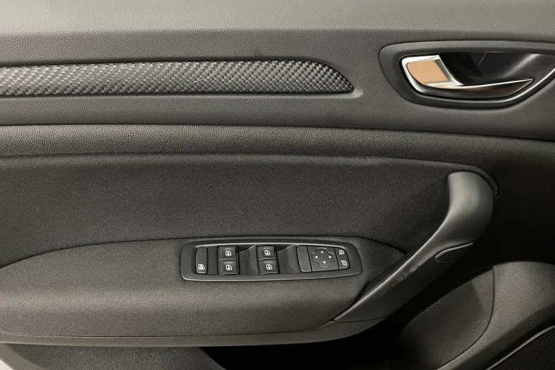 Renault Megane din 2023 cu 46.269 km - oferta REN240603 - foto 21