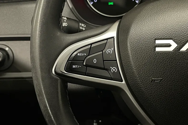 Dacia Duster din 2023 cu 79.113 km - oferta DAC240604 - foto 18