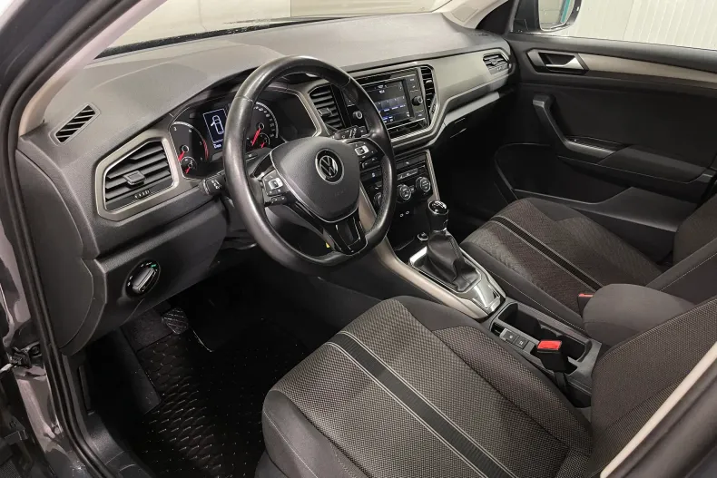 Volkswagen T-Roc din 2021 cu 87.808 km - oferta VOL240609 - foto 5