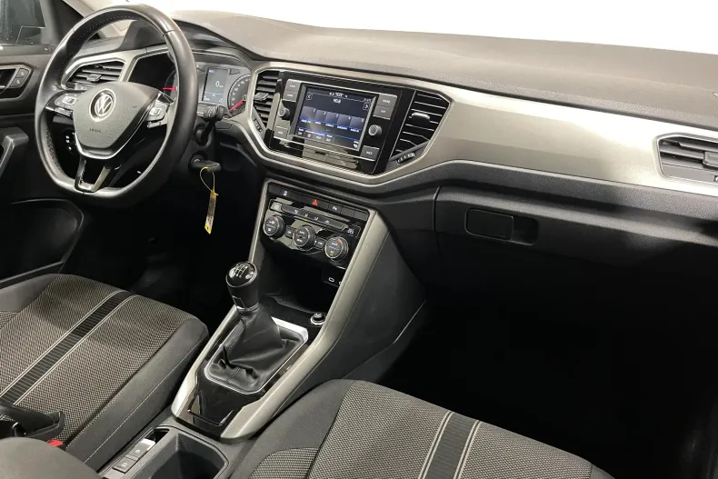 Volkswagen T-Roc din 2021 cu 87.808 km - oferta VOL240609 - foto 8