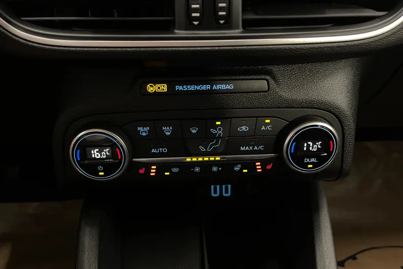 Ford Focus din 2021 cu 94.843 km - oferta FOR240610 - foto 17