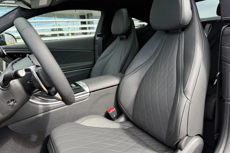 Mercedes-Benz CLE 53 AMG (Clasa CLE) din 2026 cu 131 km - oferta MER240612 - foto 6