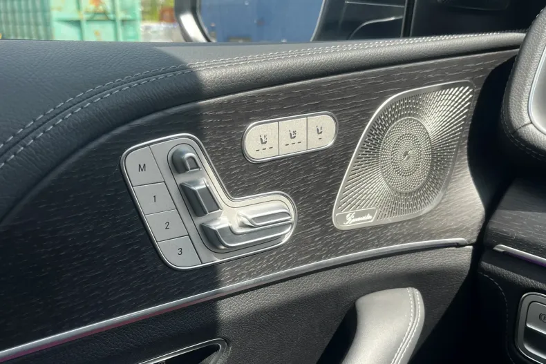 Mercedes-Benz GLE 400 (Clasa GLE) din 2024 cu 10.392 km - oferta MER240618 - foto 23