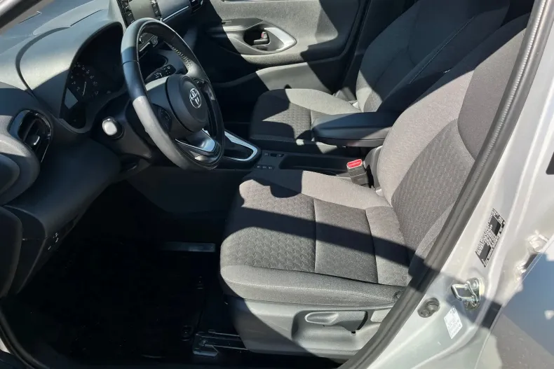 Toyota Yaris din 2021 cu 71.982 km - oferta TOY240621 - foto 10