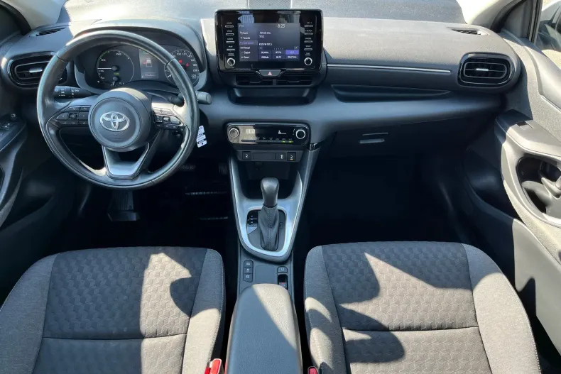 Toyota Yaris din 2021 cu 71.982 km - oferta TOY240621 - foto 12