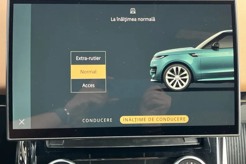 Land Rover Range Rover Sport din 2023 cu 54.047 km - oferta LAN240623 - foto 30
