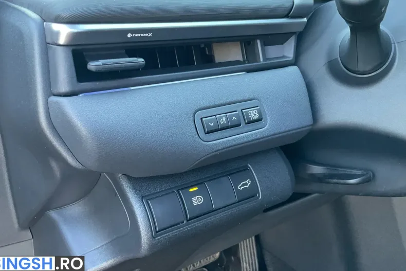 Toyota C-HR din 2026 cu 2.921 km - oferta TOY240633 - foto 35