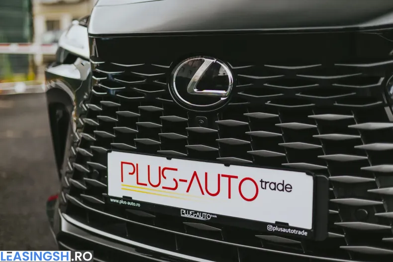 Lexus Seria RX din 2025 cu 10 km - oferta LEX240639 - foto 4