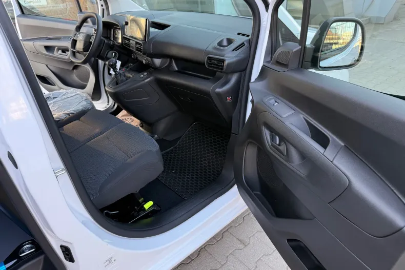 Fiat Doblo din 2026 cu 1 km - oferta FIA240643 - foto 29
