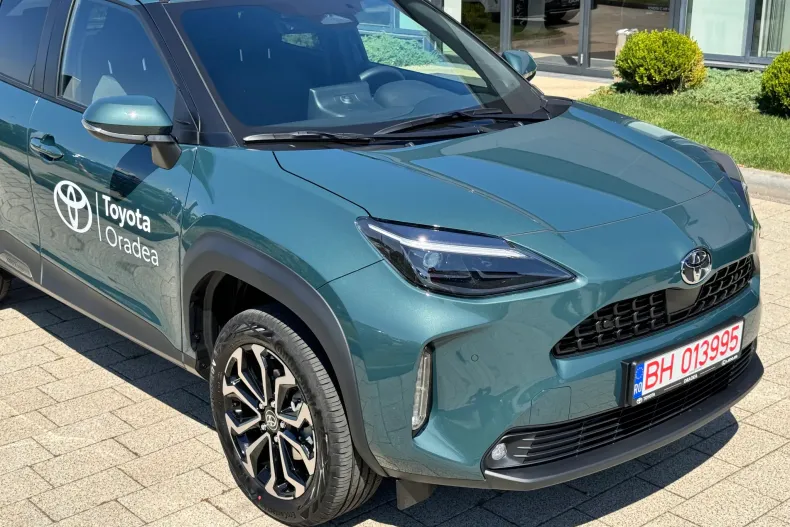 Toyota Yaris Cross din 2026 cu 3.108 km - oferta TOY240649 - foto 10
